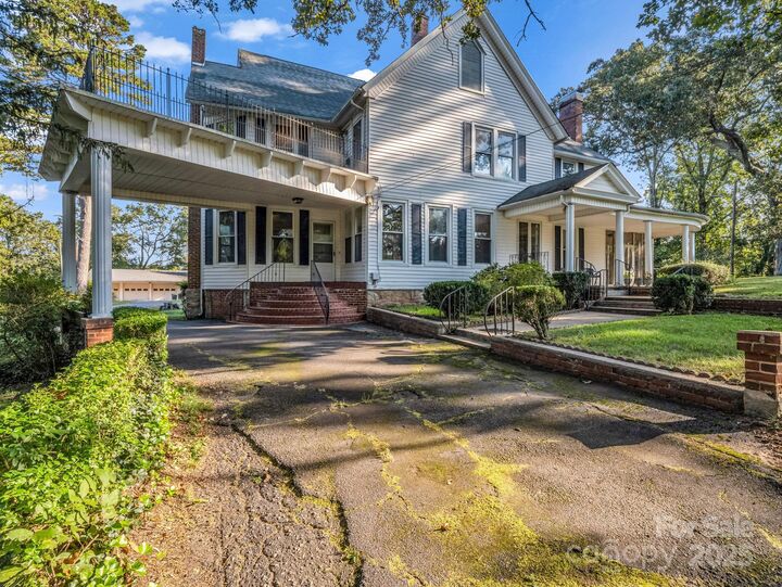 Property Photo:  252 Spencer Street  NC 28040 