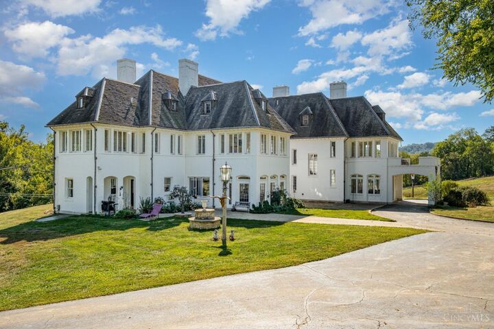 Property Photo:  2825 Pond Run Road  OH 45157 