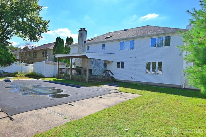 Property Photo: 9 Vallata Place NJ 08820