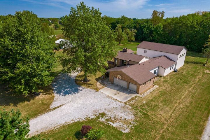 7234 Pickerington Road  Canal Winchester OH 43110 photo