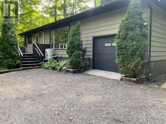 28 Lannan Drive  Tiny ON L9M 0H3 photo