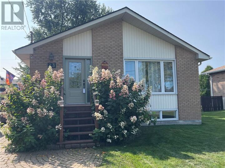 Property Photo: 23 Kipling Court ON P3A 1E2