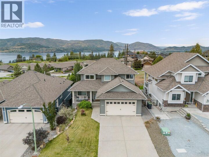 Property Photo:  624 Lefevere Avenue  BC V1W 5G7 
