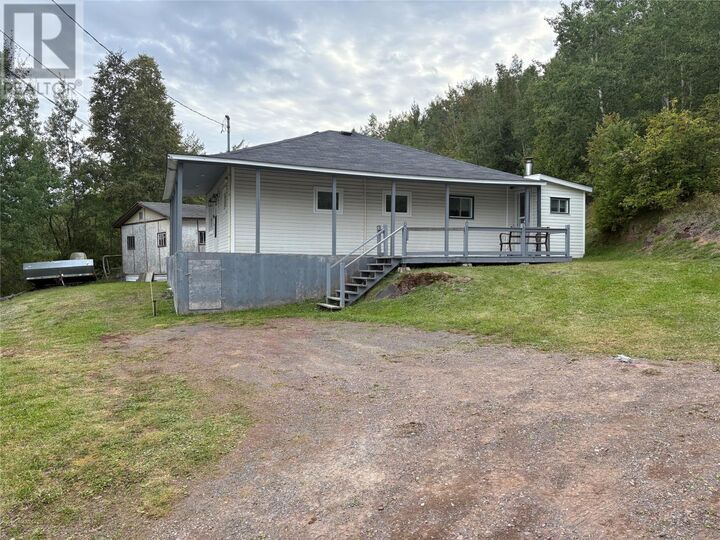 Property Photo: 3 Davis Lane NL A0H 1C0