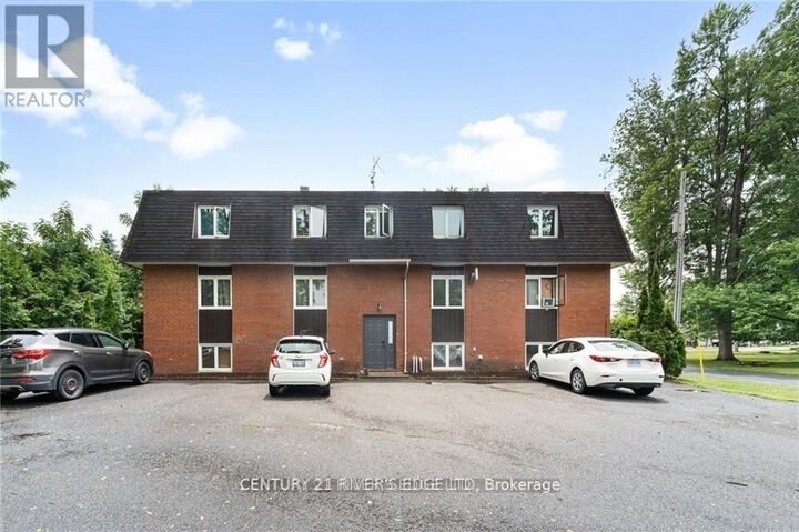 65 Queen Street  North Dundas ON K0C 1H0 photo