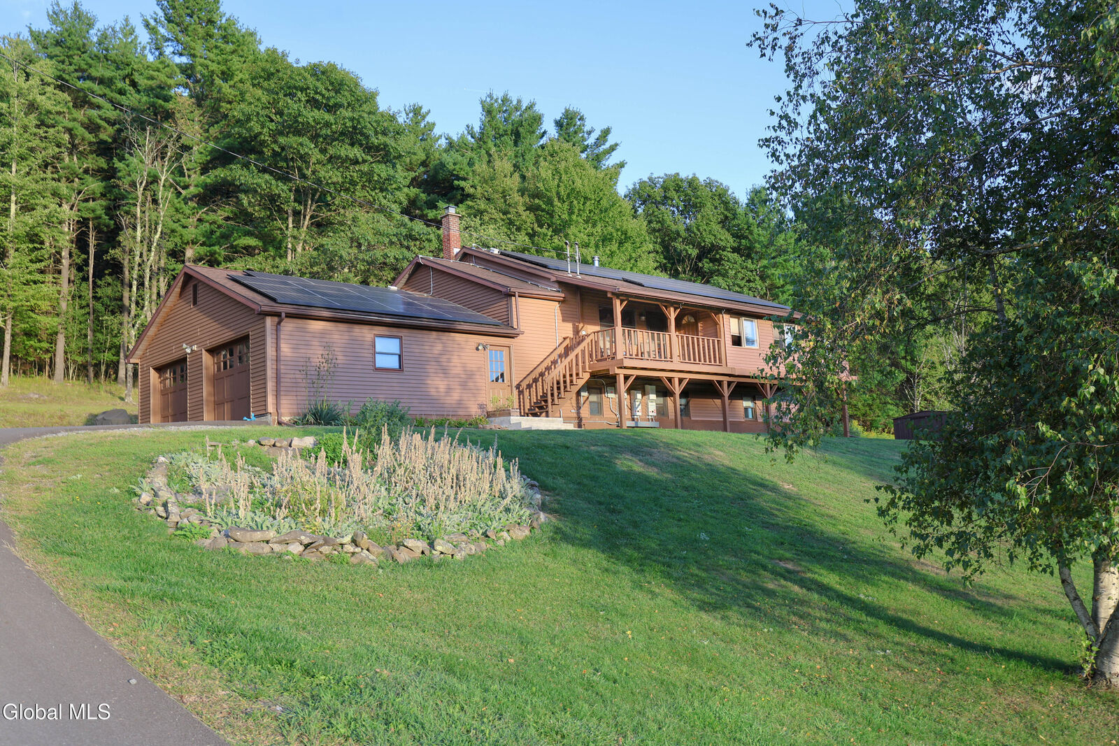 Property Photo:  166 Stanton Road  NY 12046 