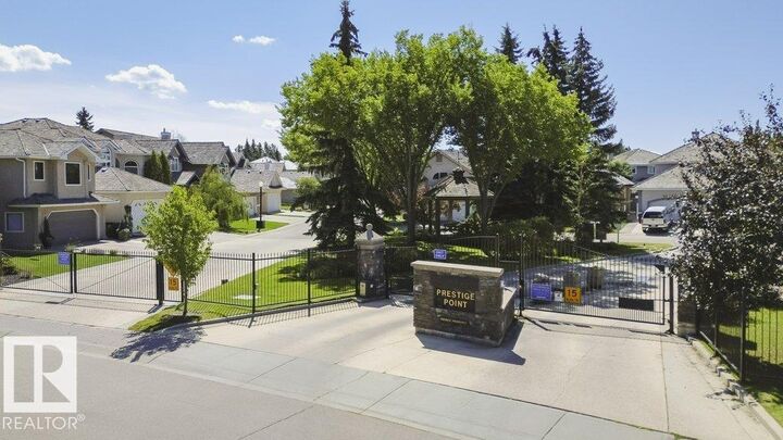 Property Photo:  19 Prestige Point NW  AB T6M 2T3 