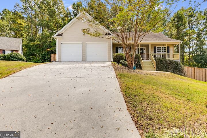 Property Photo: 18 Mountain Court GA 30132