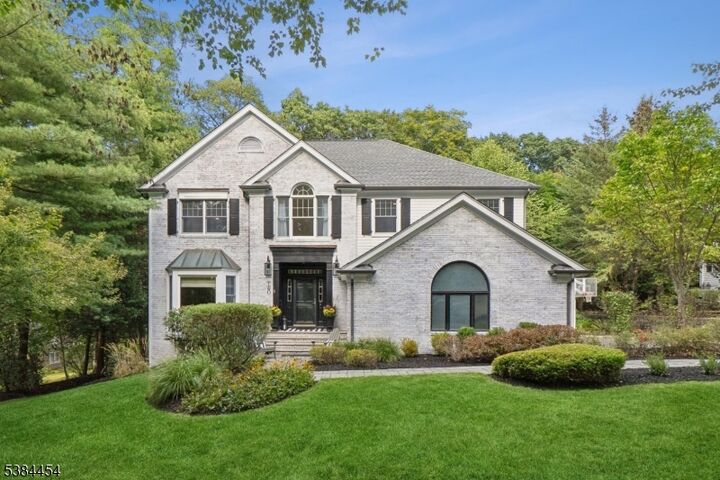 2 Brannick Dr  Madison Boro NJ 07940 photo
