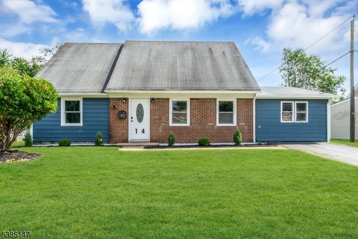 14 Melbourne Ln  Willingboro Twp. NJ 08046 photo