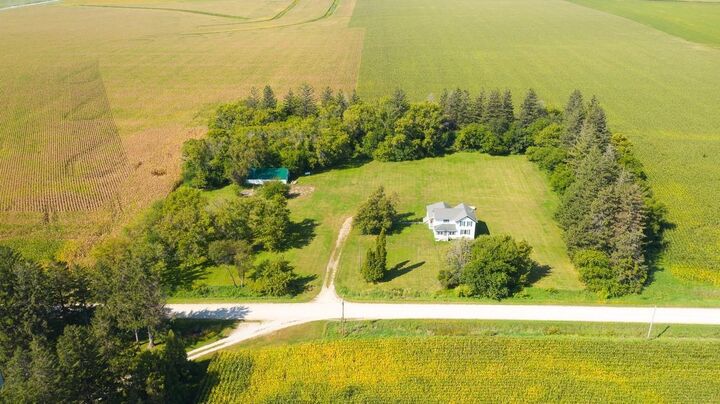 Property Photo:  3073 Gilmore Avenue  IA 50645 