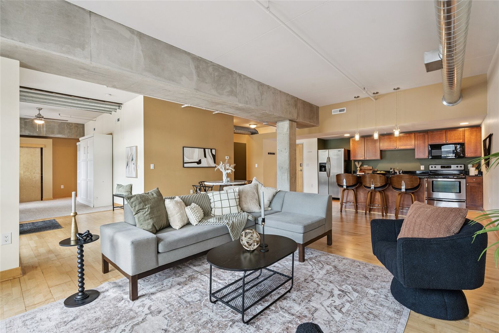 Property Photo:  119 4th Street 107  IA 50309 