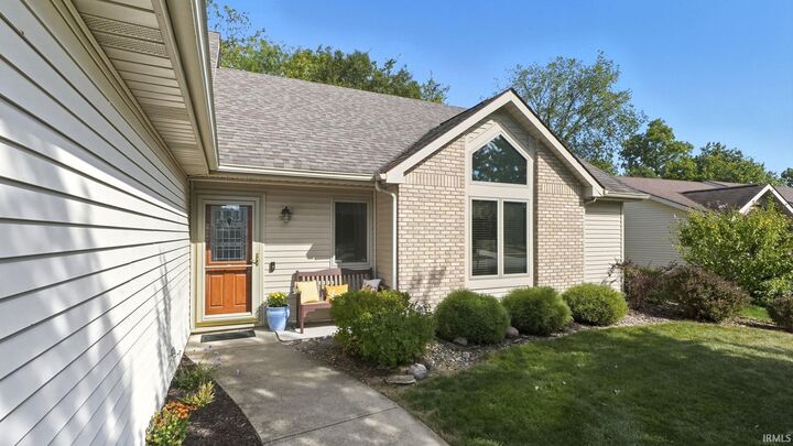 Property Photo:  11034 Old Oak Trail  IN 46845 