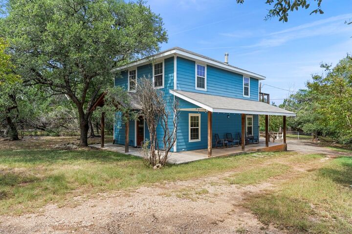 Property Photo: 1265 Comanche Path TX 78003