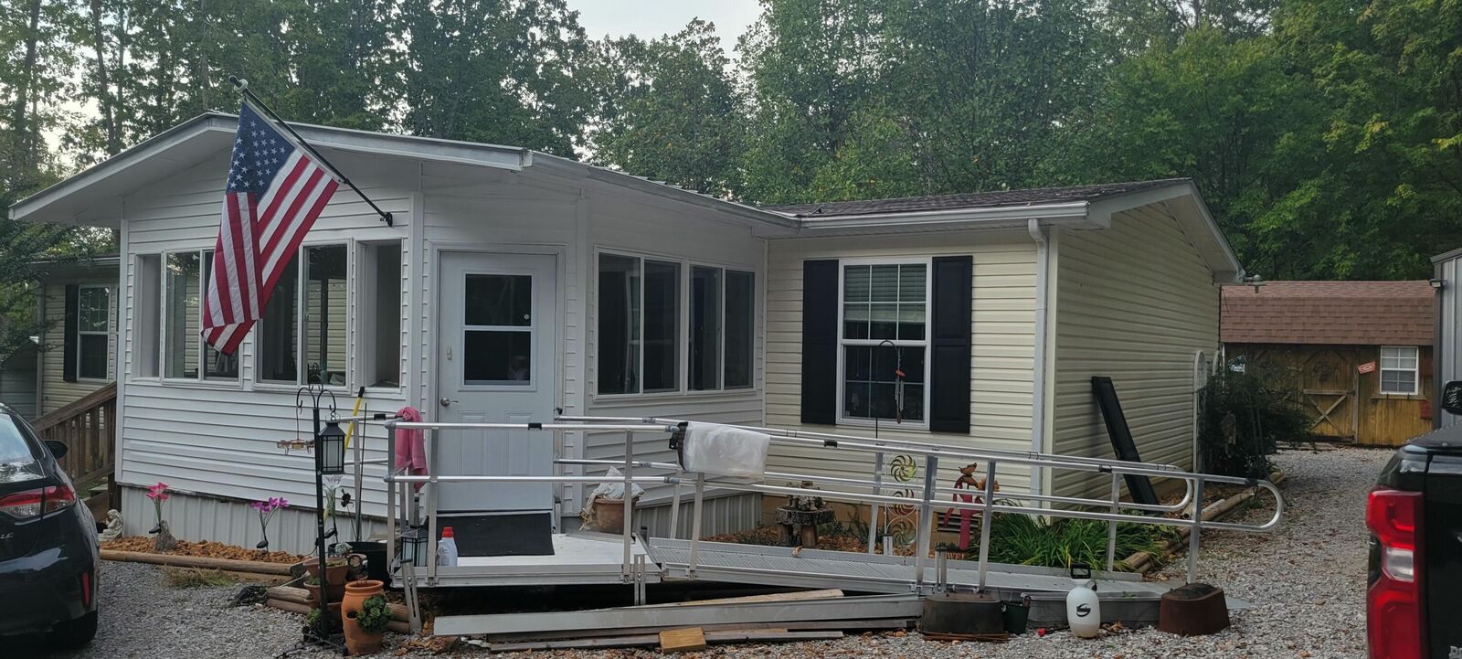 Property Photo: 266 Carmel Lane KY 42602