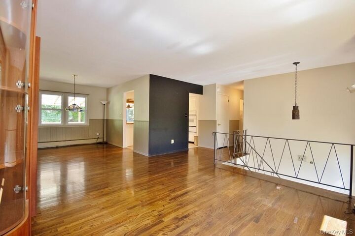 Property Photo:  277 Old Route 304  NY 10956 