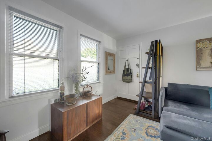 Property Photo:  10 Tappan Landing Road 54A  NY 10591 