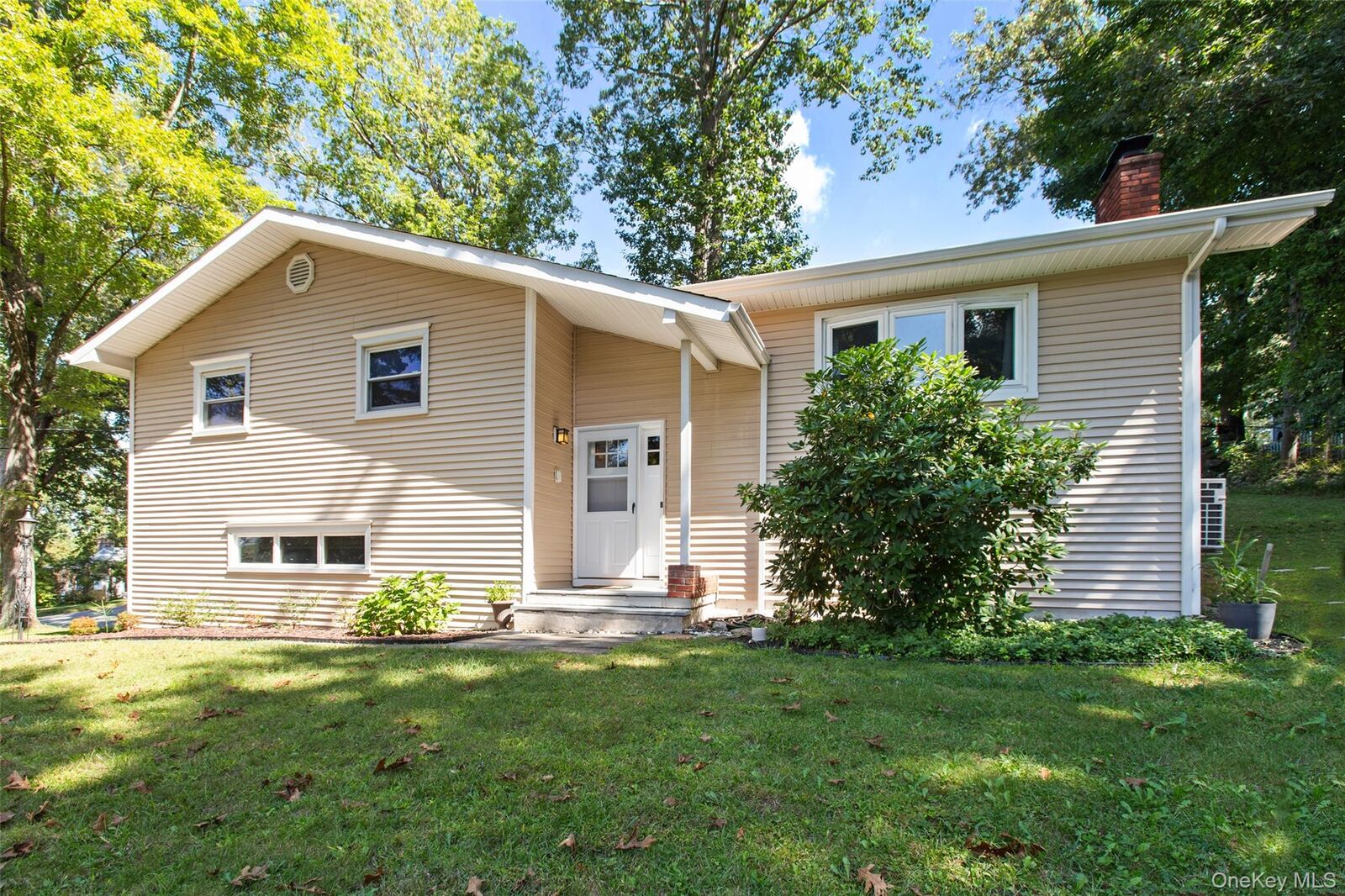 Property Photo:  5 High Street  NY 10507 