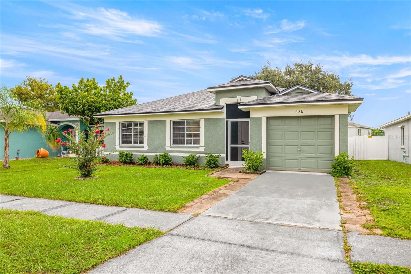 Property Photo: 13231 Prestwick Creek Drive FL 33579