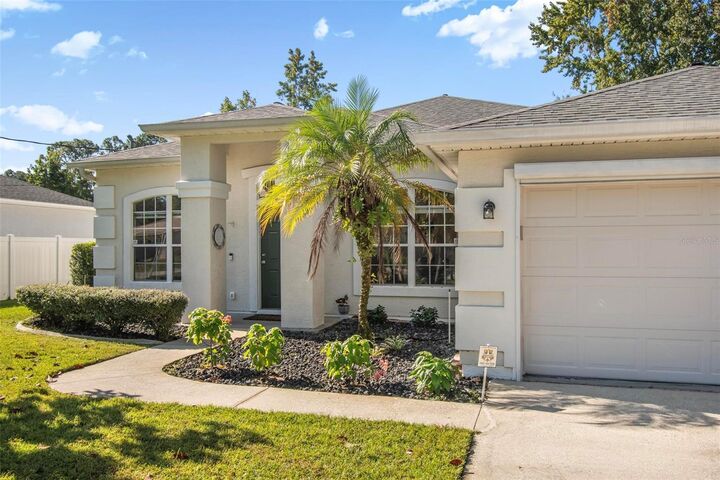 Property Photo: 10 Ralph Place FL 32164