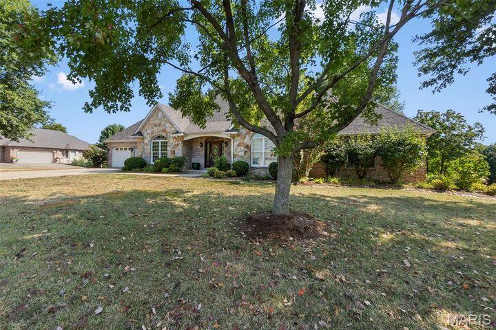 Property Photo:  406 Hidden Meadows Drive  MO 63755 