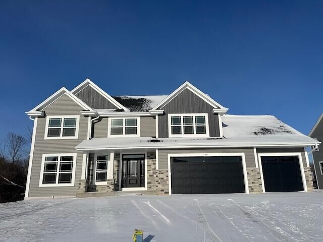 Property Photo: 935 Kohlwey Dr WI 53024