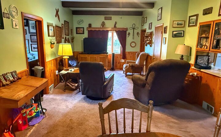 Property Photo:  408 E Cleveland Street  WY 82729 