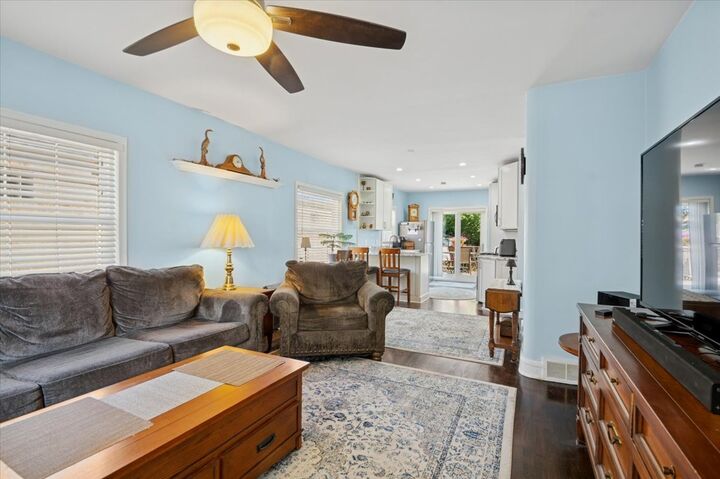 Property Photo:  2237 S 22nd Avenue  IL 60155 