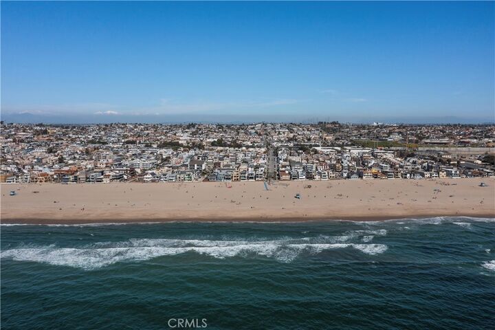 Property Photo:  212 The Strand  CA 90254