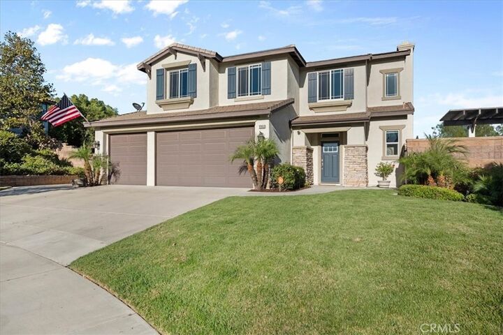 Property Photo:  12053 Quail Court  CA 92399 