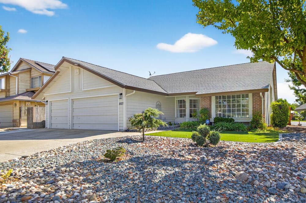 Property Photo: 8027 Wente Way CA 95829