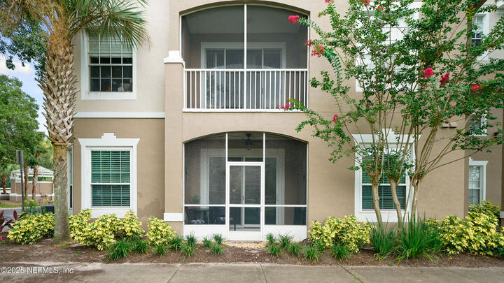 Property Photo:  10550 Baymeadows Road 303  FL 32256 