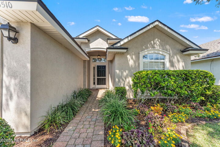 Property Photo: 3510 Live Oak Hollow Drive FL 32065