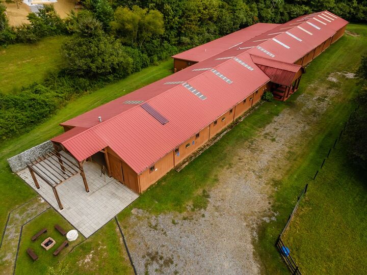 Property Photo:  86 Stable Gate Drive  GA 30512