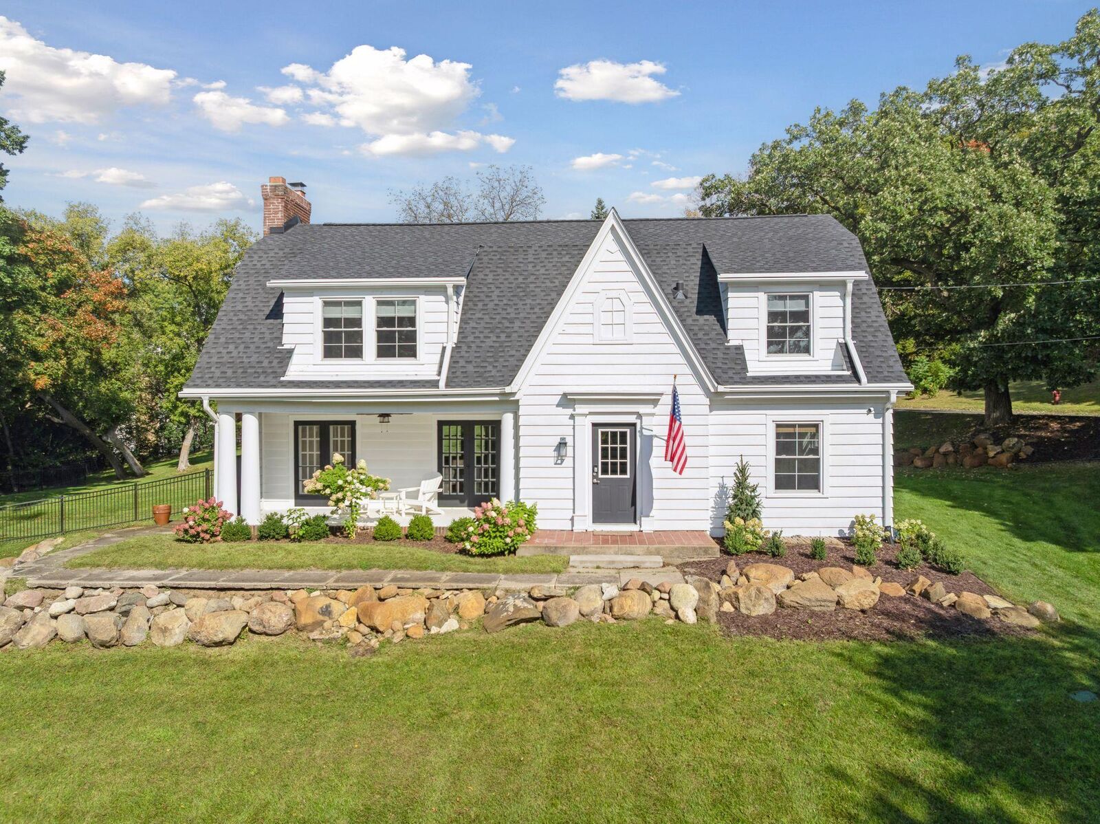Property Photo:  5350 Saint Albans Bay Road  MN 55331 