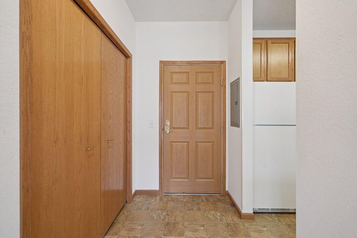 Property Photo:  100 Clydesdale Trail 115  MN 55340 