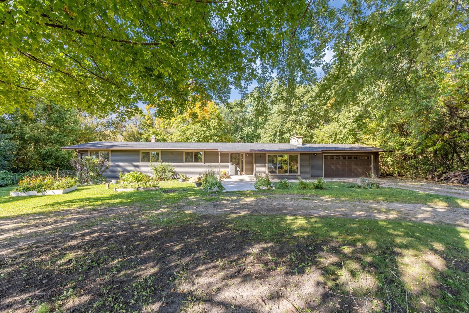 Property Photo:  8722 47th Street SW  MN 55349 