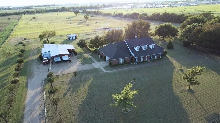 Property Photo:  784 Fm 55  TX 75165 