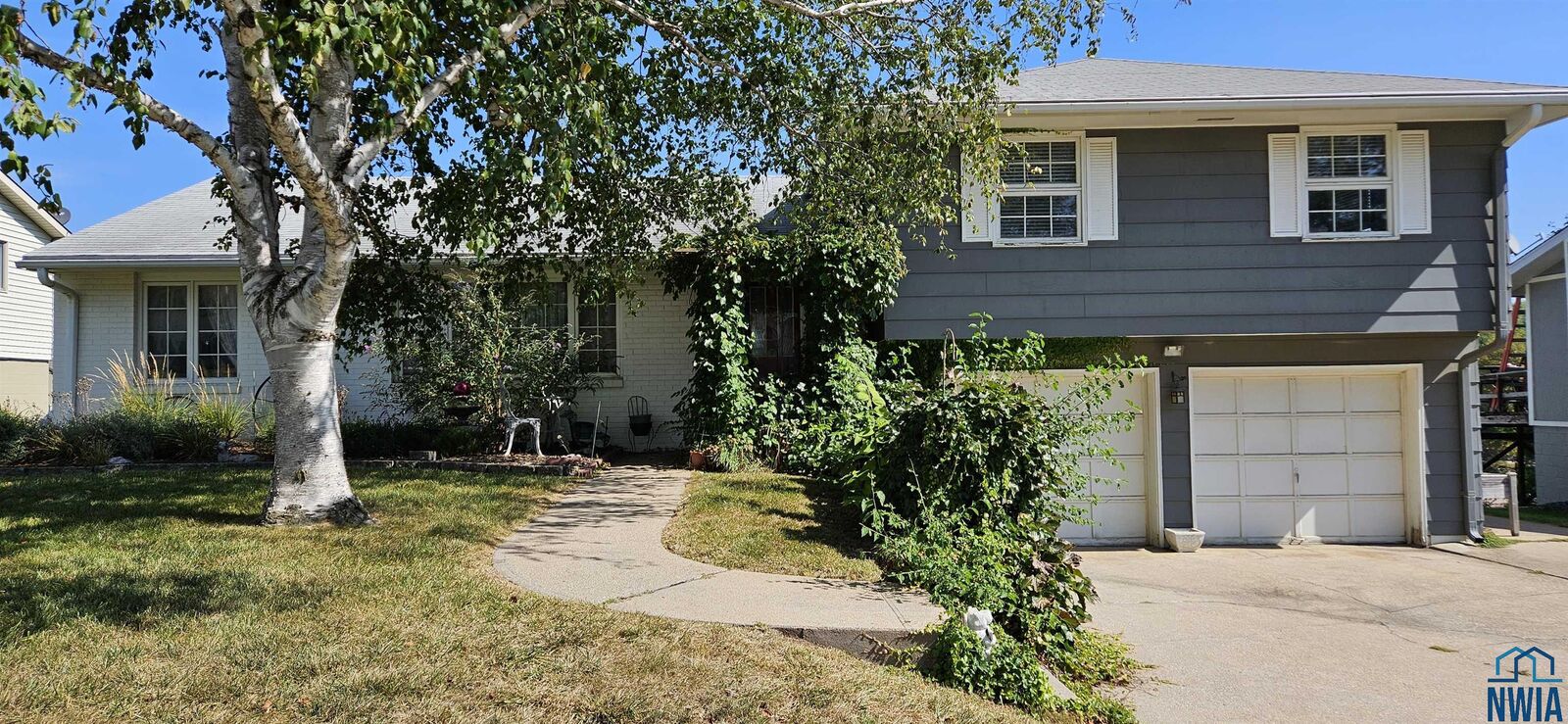 Property Photo:  1401 Navaho Circle  IA 51104 