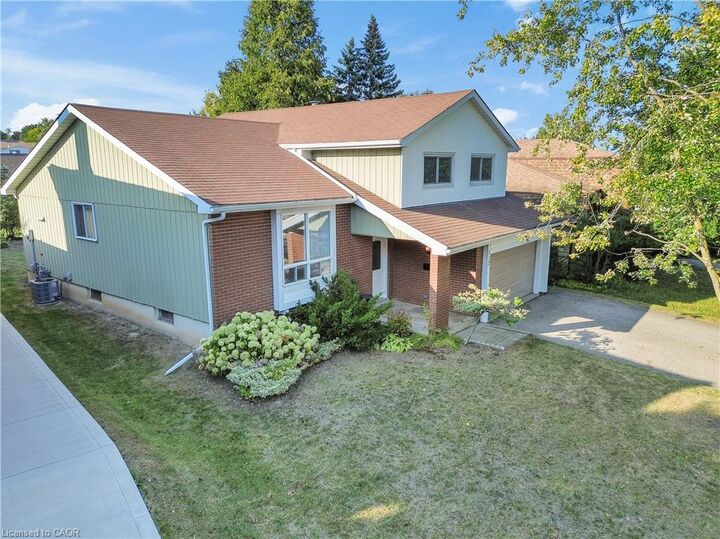 Property Photo:  315 Westheights Drive  ON N2N 1K4 