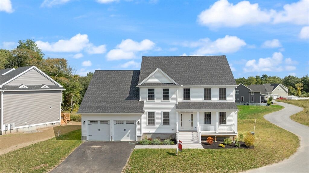 Property Photo: 66 3 Parish Rd MA 01833