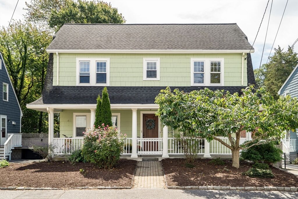 Property Photo: 62 Florence Rd MA 02453