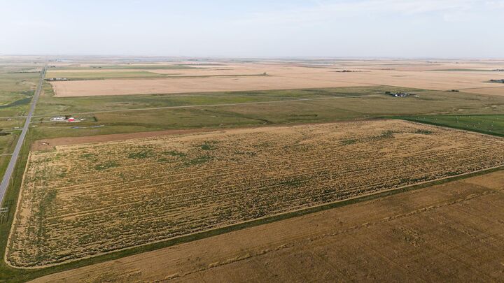 Property Photo:  Township Road 142  AB T0L 1Z0 