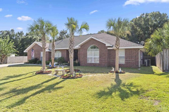 Property Photo: 5434 Gardenbrook Blvd FL 32570