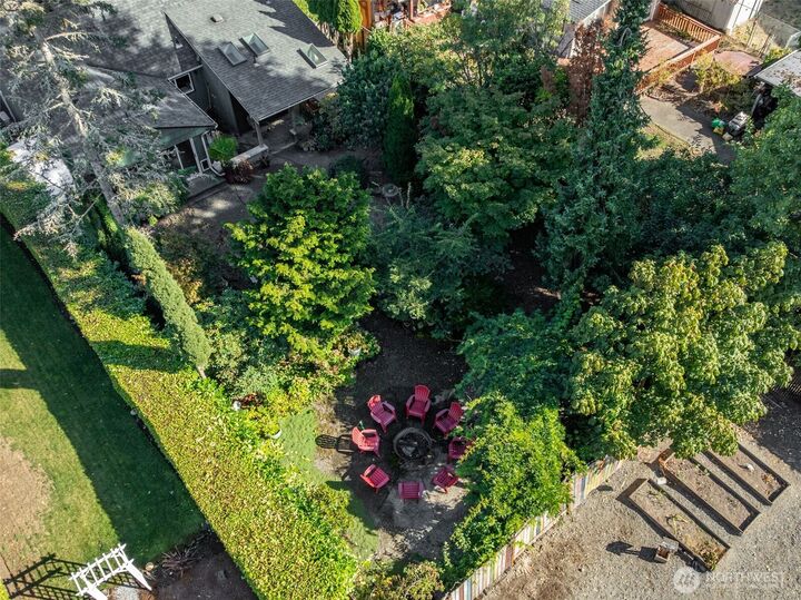 Property Photo:  9612  Oak Lane SW  WA 98499 