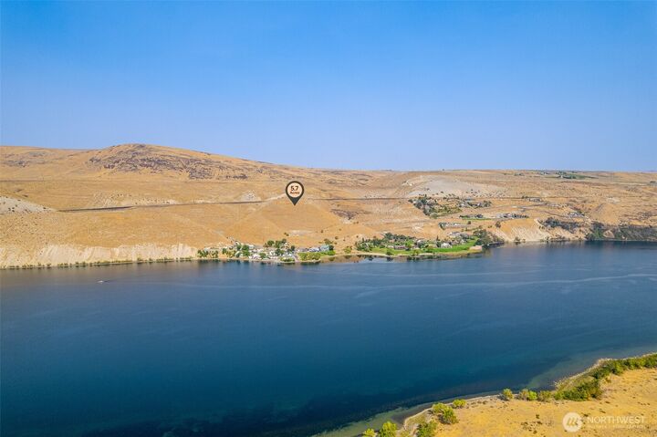 Property Photo:  17  Basalt View 98848  WA 98848 