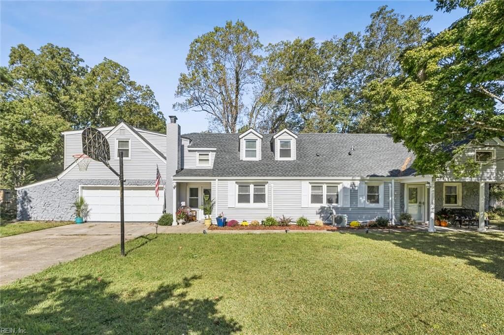 Property Photo: 5016 Madeira Rd VA 23455