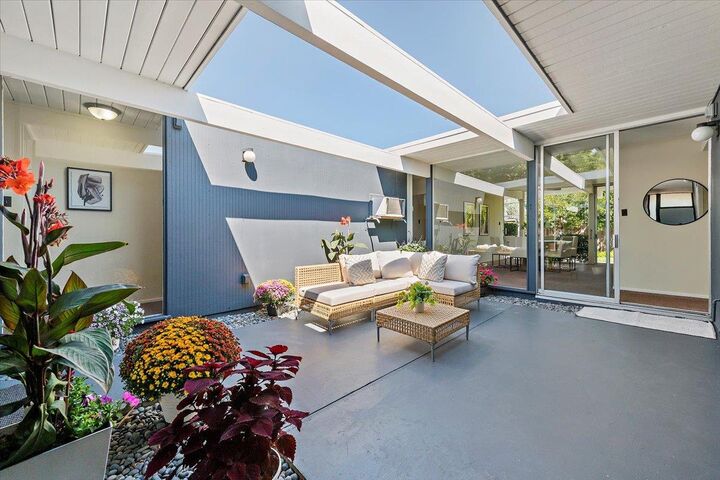 Property Photo:  1140 Snowberry Court  CA 94087 