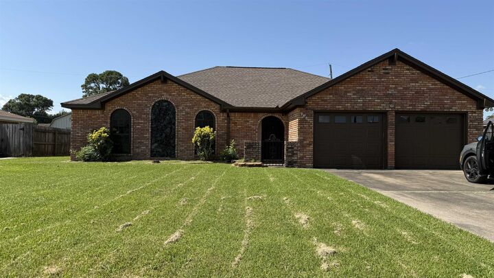 Property Photo:  2801 Oxford  TX 77642 