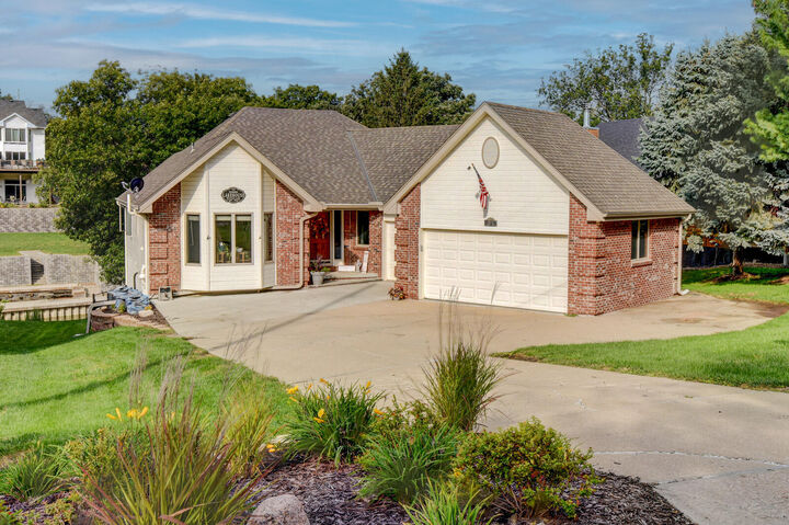 Property Photo:  8883 Verdon  Circle  NE 68048 